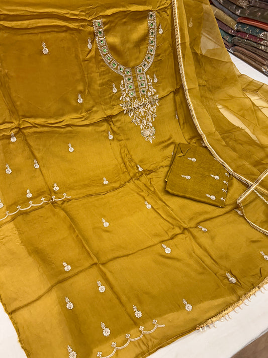Pure twill Orgnza with silk unstitched suit
